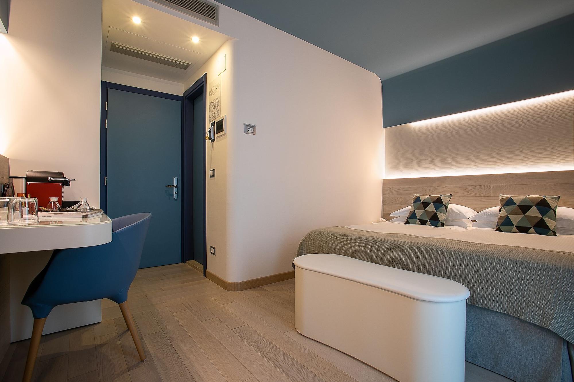 Hotel Daniele Линьяно-Саббьядоро Экстерьер фото