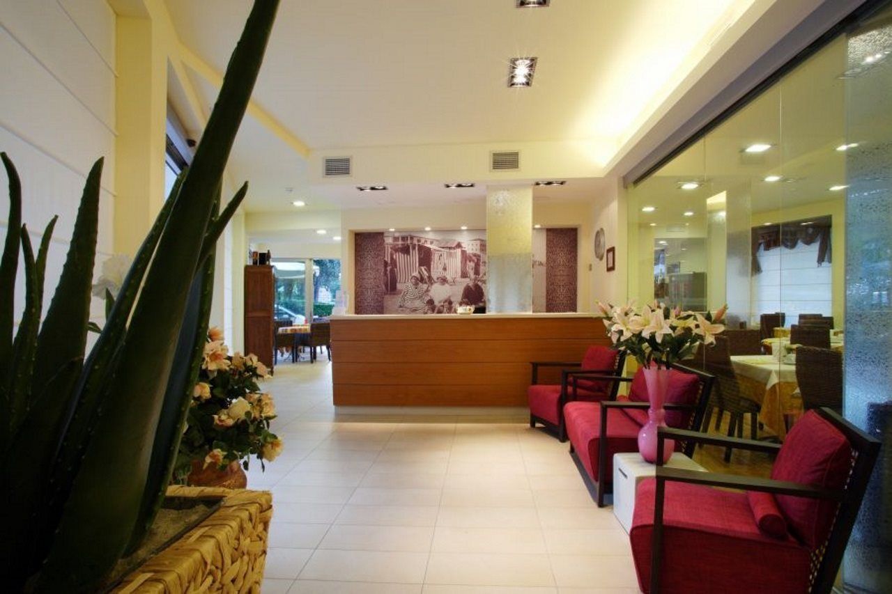 Hotel Daniele Линьяно-Саббьядоро Экстерьер фото