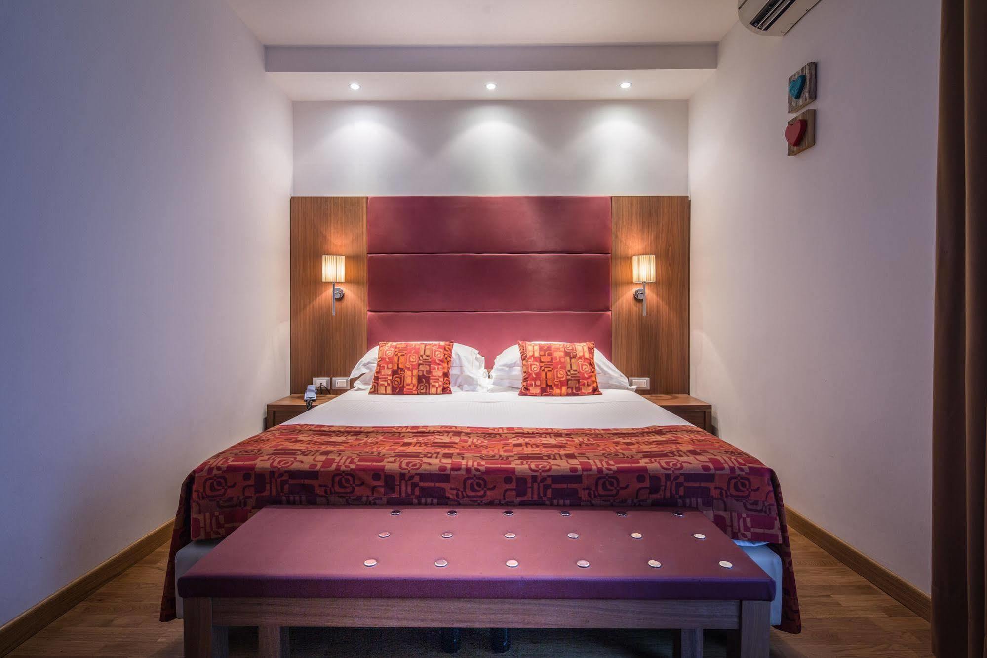Hotel Daniele Линьяно-Саббьядоро Экстерьер фото