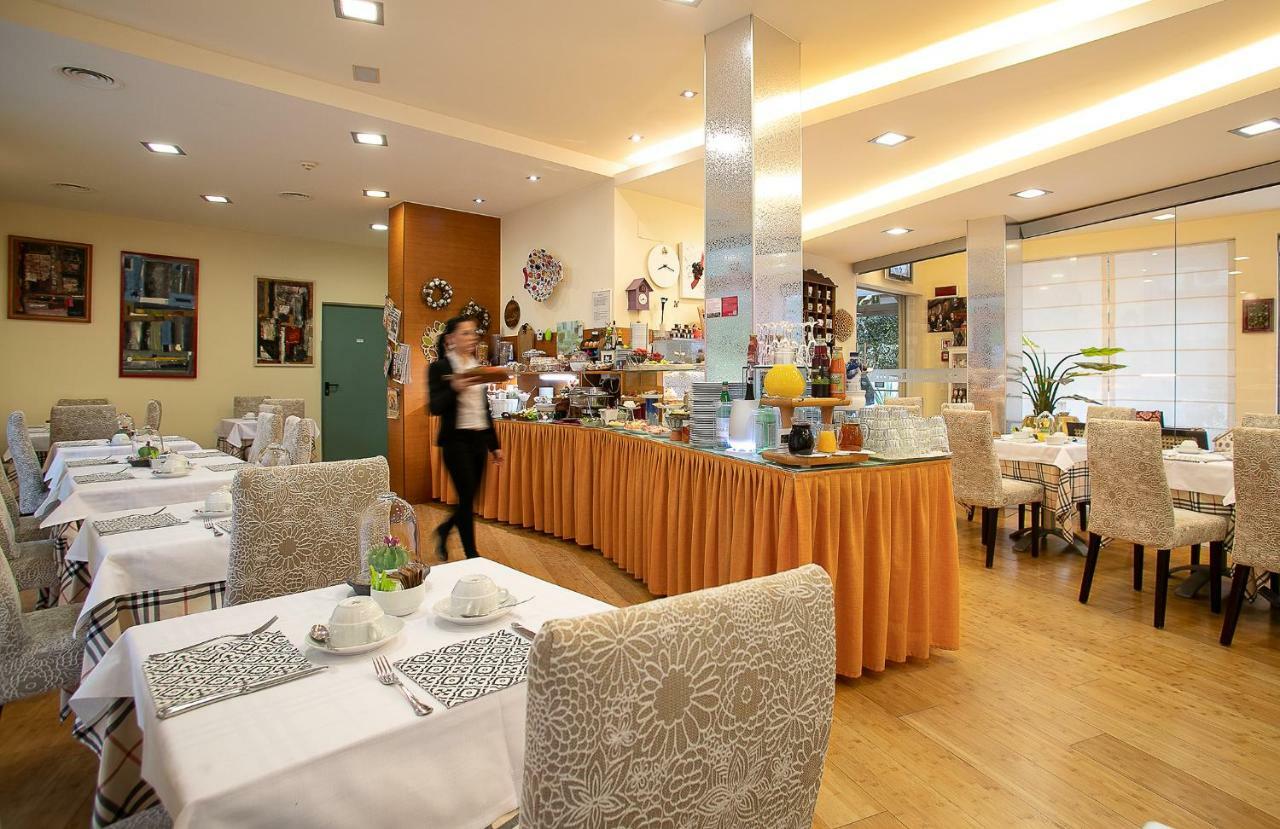 Hotel Daniele Линьяно-Саббьядоро Экстерьер фото